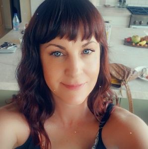 Meet your Posher, Karin